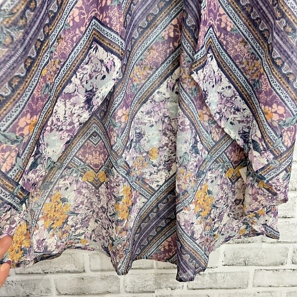 Mason & Belle‎ Sheer Floral kimono cover-up Dress crocheted Bell Sleeves Size M - Picture 6 of 12